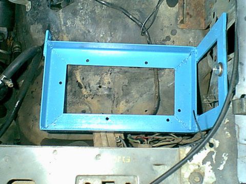 1983 Ford Bronco - Here is the tray in place. looks good.