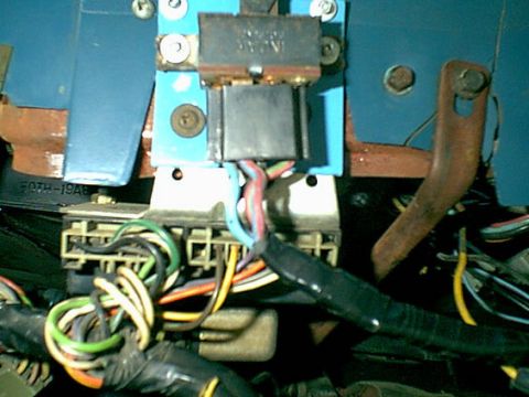 1983 Ford Bronco - this is the under the dash EEC. gone now