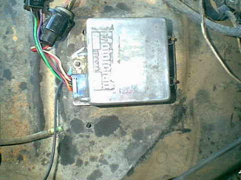 1983 Ford Bronco - and here is the blue connector DuraSpark II module. if you are converting from a feedback carb system you will need a non-feedback carburet…