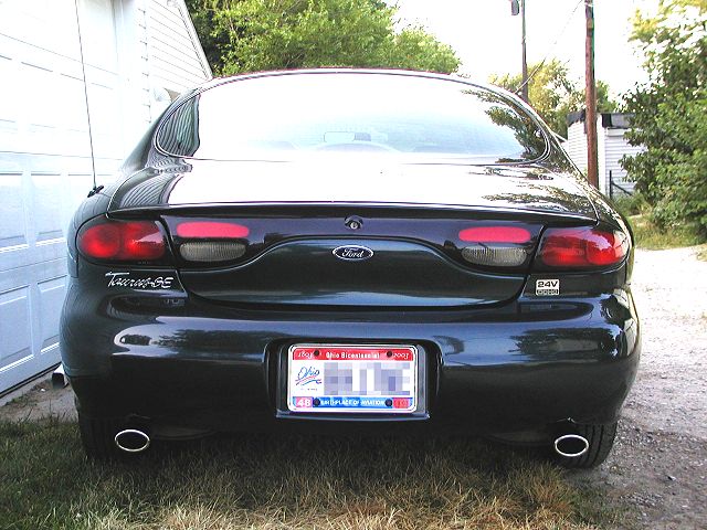 Note the extra 24V DOHC badge.