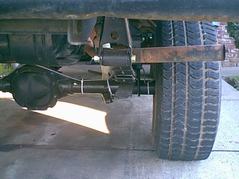 1983 Ford Bronco - here is the rear view. it has 1/2 clearence.