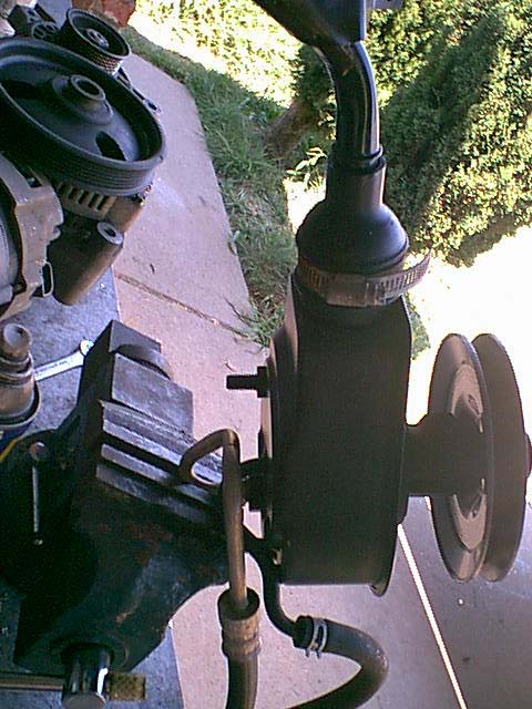 1983 Ford Bronco - Here she is with the correct pulley inplace.