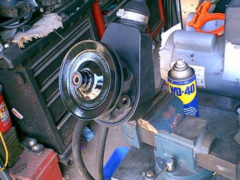 1983 Ford Bronco - here is another view with the correct pulley in place.