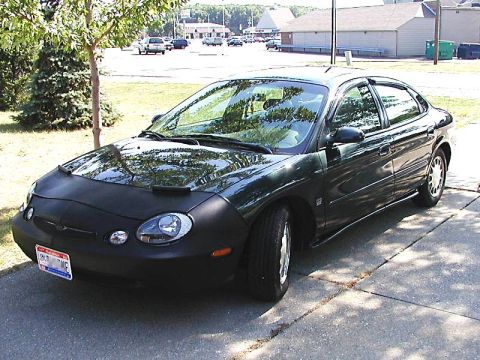 1998 Ford Taurus - 800 X 600