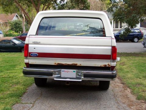 1990 Ford Bronco - Tailgate before
