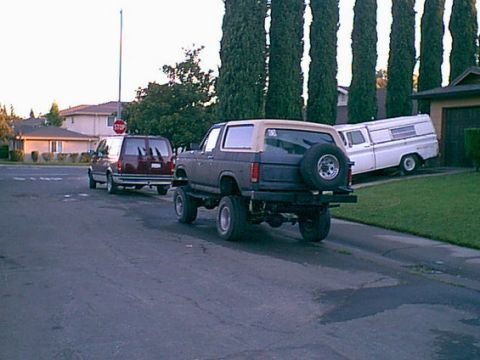 1983 Ford Bronco - Here Jezebel with her other family members. a 1960 Chevy truck and a 1992 GMC mini van.