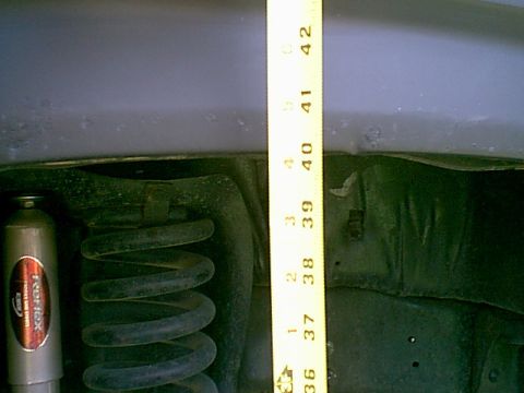 1983 Ford Bronco - Here is the 40 inches from ground on the pass side at the start.