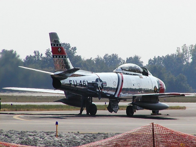 F-100 engine start-up.
