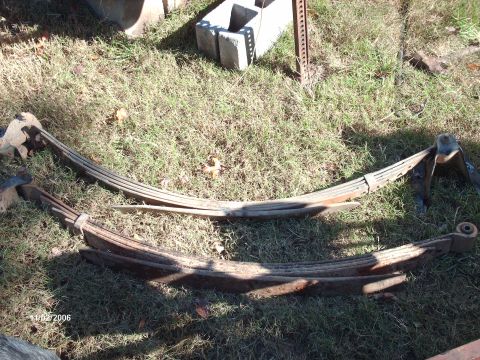 1990 Ford F-150 - Rear 1/2 ton springs compared to rear 1 ton springs