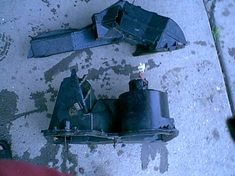 1983 Ford Bronco - Here is the top view of the old heater box