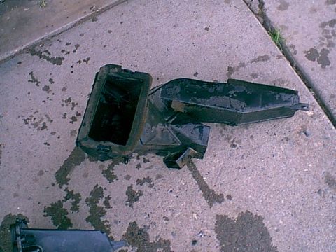 1983 Ford Bronco - This is my stock air distribution system that goes under the dash.