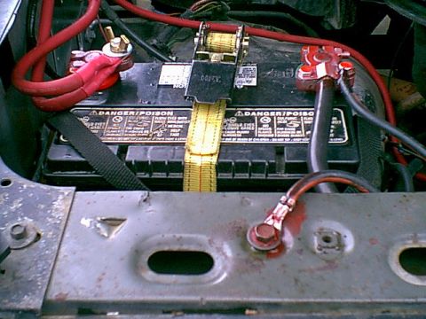 1983 Ford Bronco - Here is the stock Battery After the 3G upgrade.