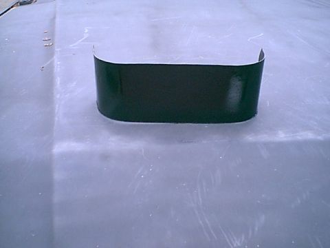 1983 Ford Bronco - To hide or trim out the guages i took a piecs of sheet metal and bent and cut it to fit the pod. i revited it to the mount.