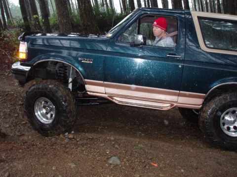 1995 Ford Bronco photo