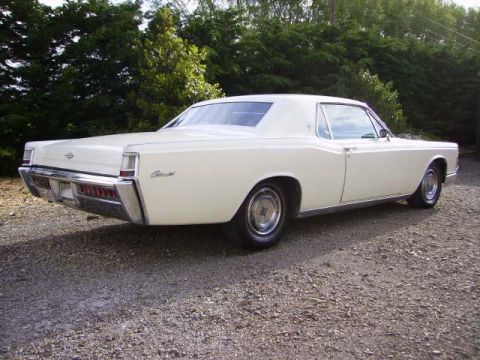 1969 Lincoln Continental - Lincoln Rear View