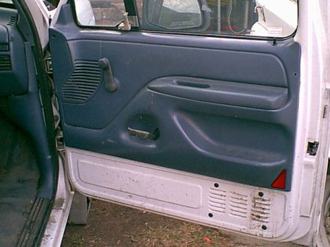 1983 Ford Bronco - here is the pass side door panel.