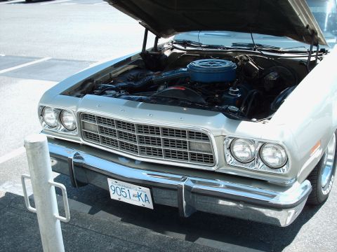 1973 Ford Ranchero - original grill-before paint