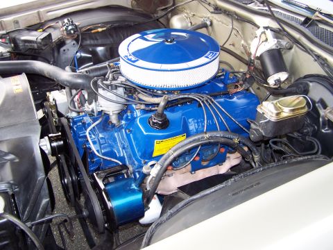 1973 Ford Ranchero - a little cleaning and some paint cleaned up the engine bay nicely!