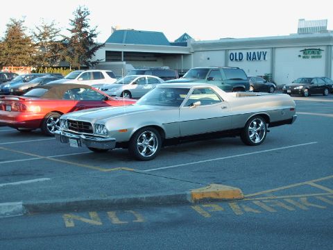1973 Ford Ranchero - showin' off the new wheels down at the mall