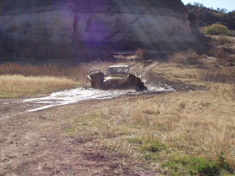 1993 Ford Bronco - found a little mud