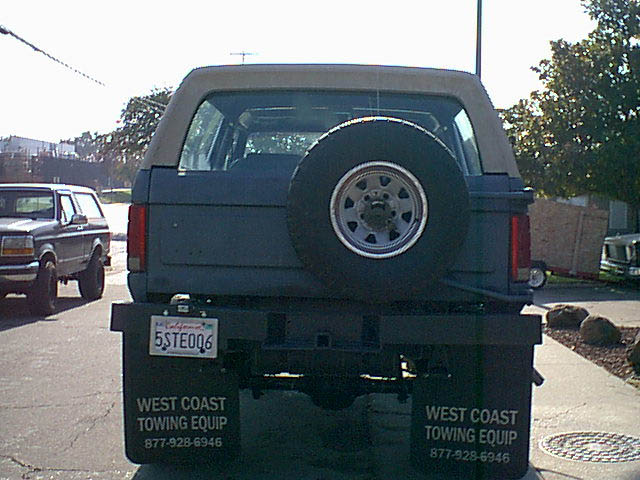 I doing a motor swap and saw these tail lights looked better and were in better shape then my stockers. so here are the 1983 stock tail lights in the 1983 bronco.