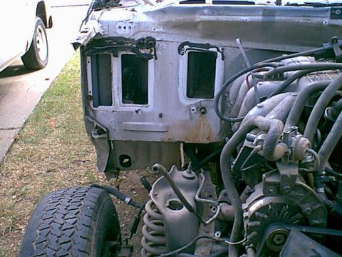 1983 Ford Bronco - ok the next cycle is completd. the heaterbox is gone.