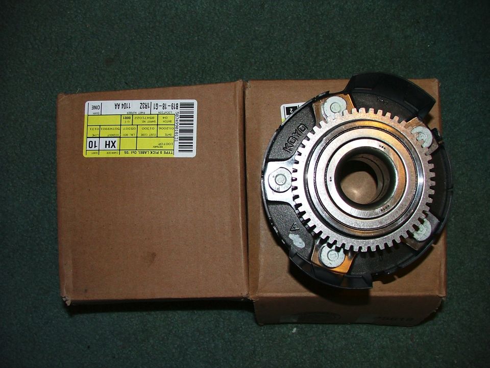 1999-2004 mustang cobra front hub/bearing