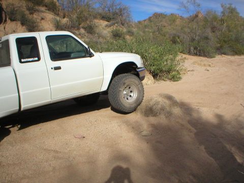 1993 Ford Bronco - cant get it up!
