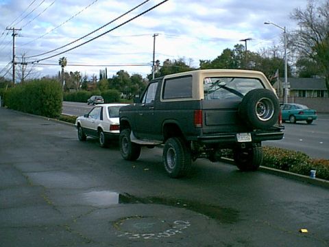 1983 Ford Bronco - here is another view out on the street.