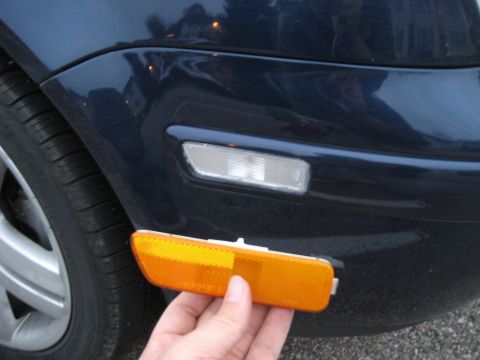2002 Volkswagen Jetta - Silly Orange, is it bad that I did this mod while the car had temp tags?