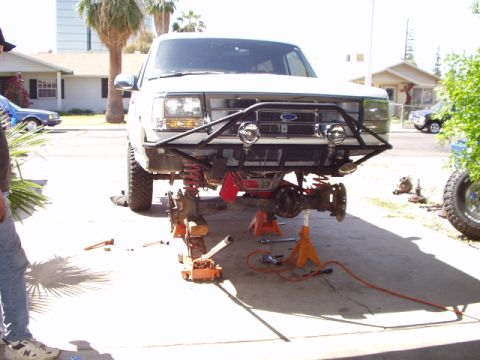 1993 Ford Bronco - ready to drop the ttb