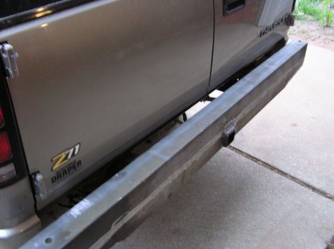 2000 Chevrolet Tahoe - The Z71 badge indicates this is a Chevrolet truck, not a Tahoe.