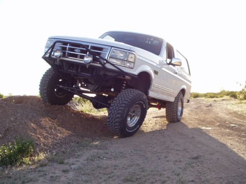 1993 Ford Bronco - finished after 2 long ass days of wrenching