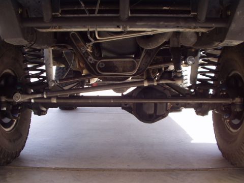 1993 Ford Bronco - shot of the axle