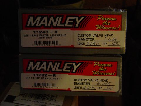 1979 Ford Bronco - Manley valve heads are shown in their original packaging with custom dimensions noted.