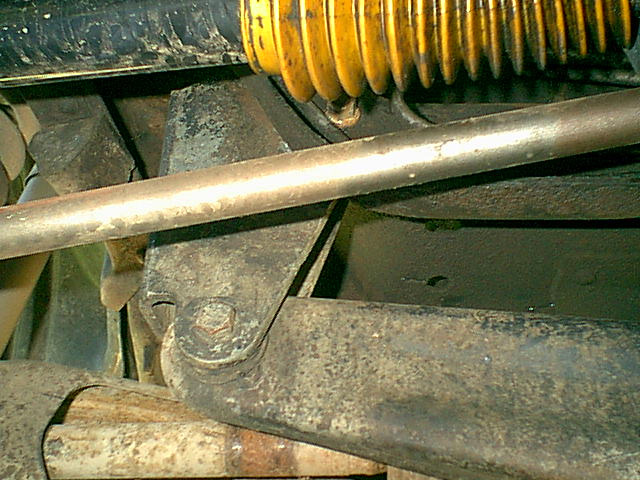 this is the front view of the torn mount.