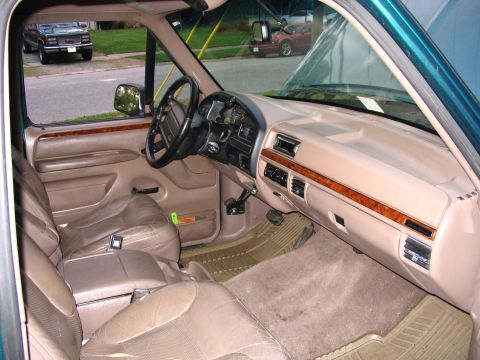 1996 Ford Bronco photo