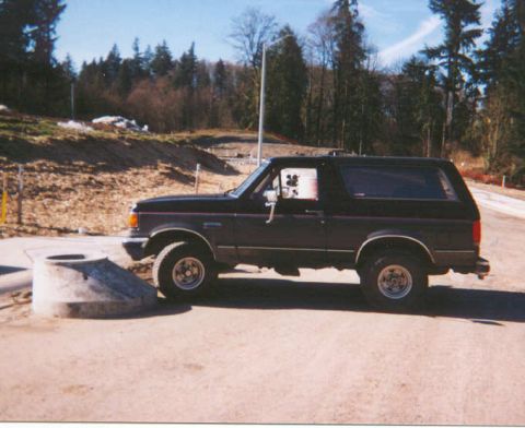 1988 Ford Bronco - I think this is part of a storm drain.