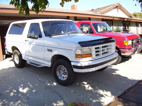 1991 Ford Bronco photo