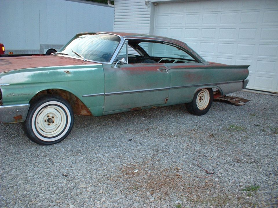 1961 Ford Starliner “Starliner”