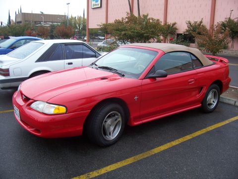 2002 Ford Mustang “02 Zinc Yellow GT”
