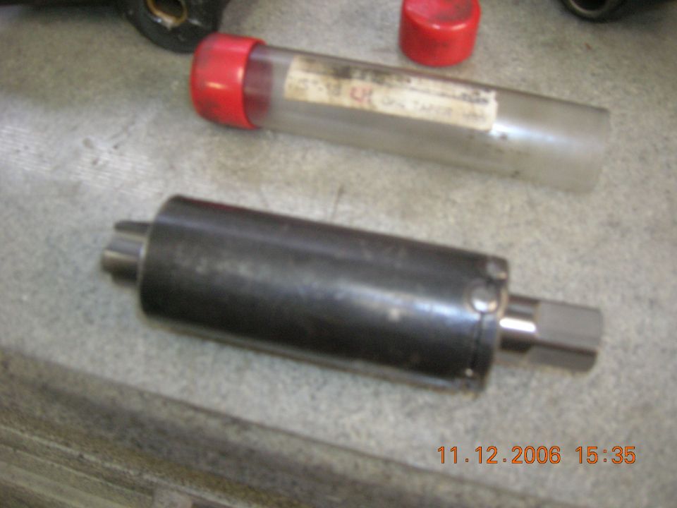 Steering tap and guide