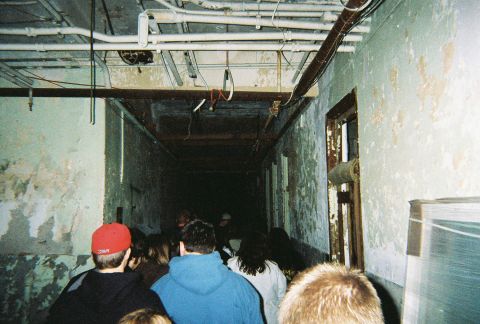 1991 Ford Probe - Hallway pic