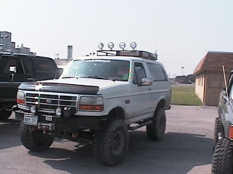 1988 Ford Bronco - big mikes white bronco