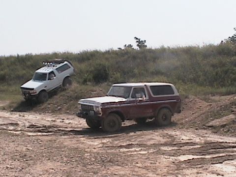 1988 Ford Bronco - big mike and don posing for a profile pic!