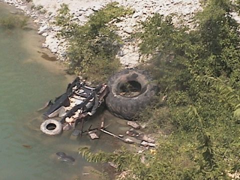 1988 Ford Bronco - CARNAGE!!!!!!!!!!!!!!!!!!!!!!!!1