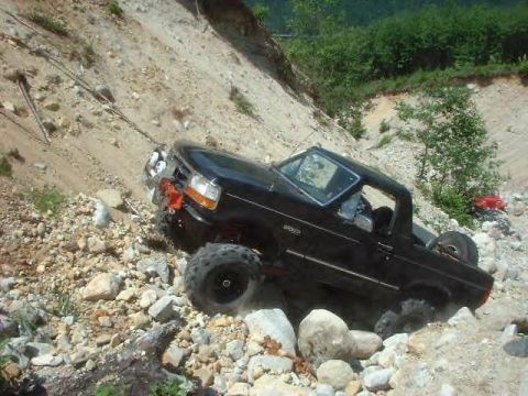 1988 Ford Bronco - twtslg or 2bitbronco i dont even know what this thing has anymore, it has gone through many many different phases!!!