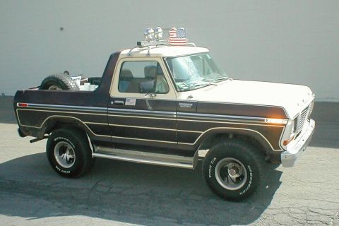 1988 Ford Bronco - AXAVIERE currently many mods in progress, dana 60s front and rear, 4 inch lift, and 35 inch tires coming soon