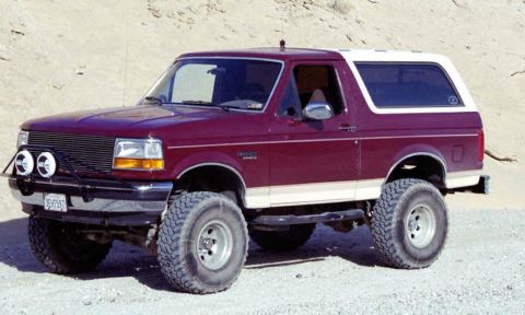 1988 Ford Bronco - 93EddieB 6 inch lift, 35's Nice clean eddie bauer bronco