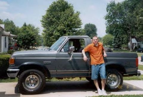 1988 Ford Bronco - bronk bushwacker extend-a-fender flares 33 inch bfg's awaiting a lift!!!